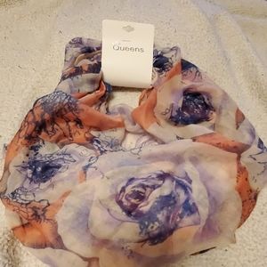 Flowered scarf